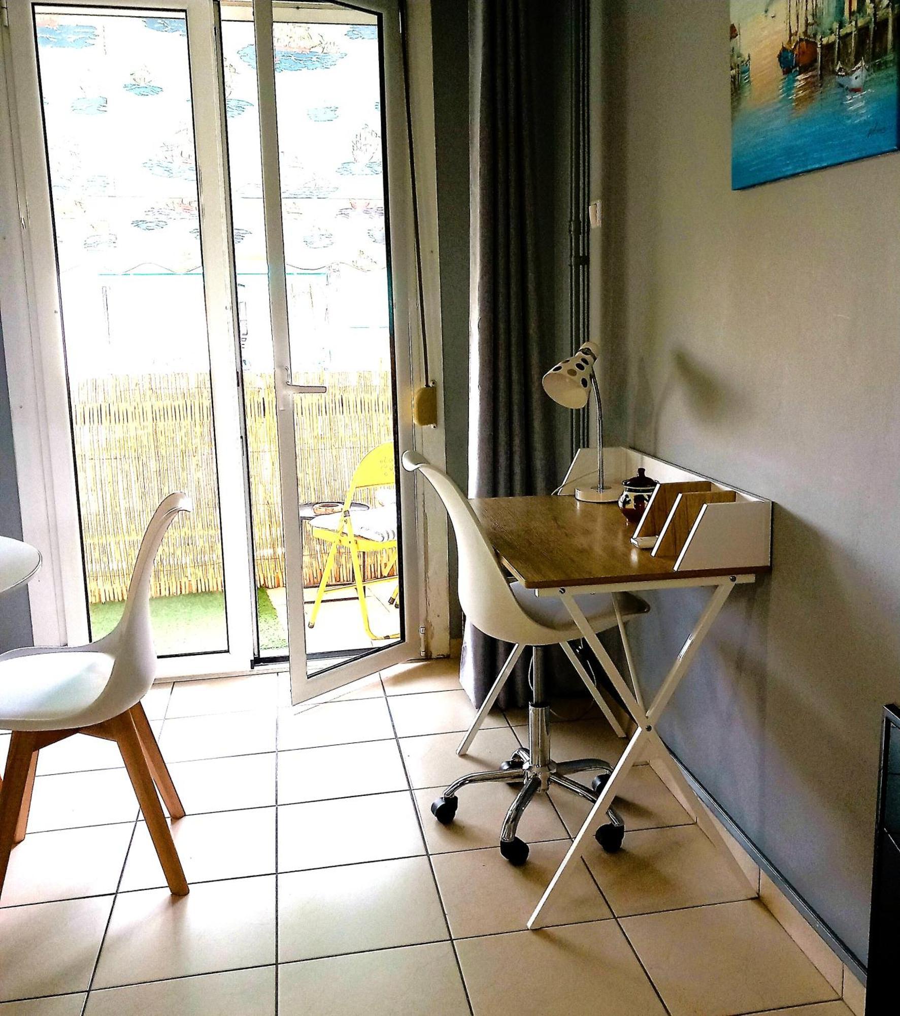 Beautiful Apartment In Koukaki! Atene Esterno foto